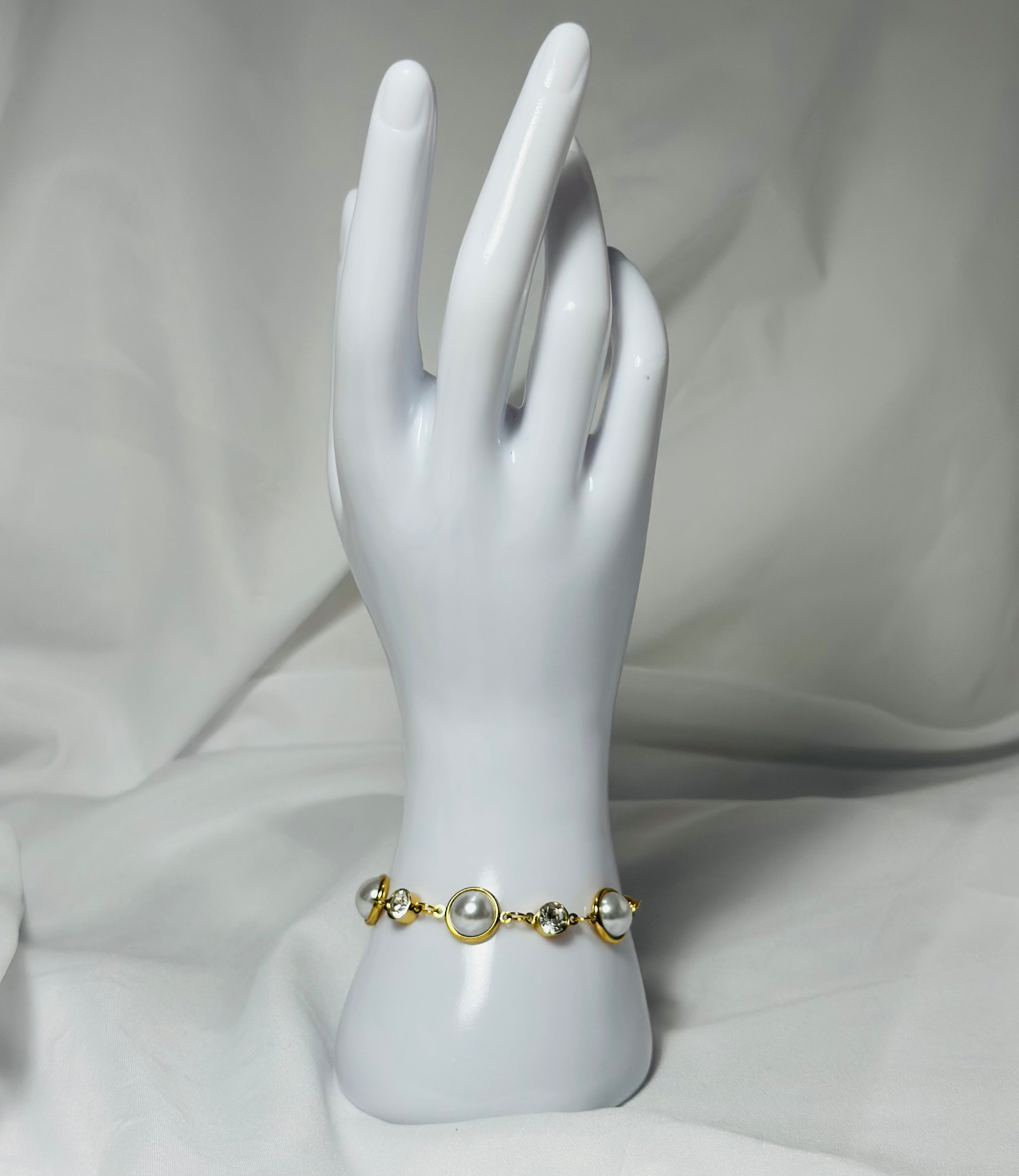 Nova pearls
