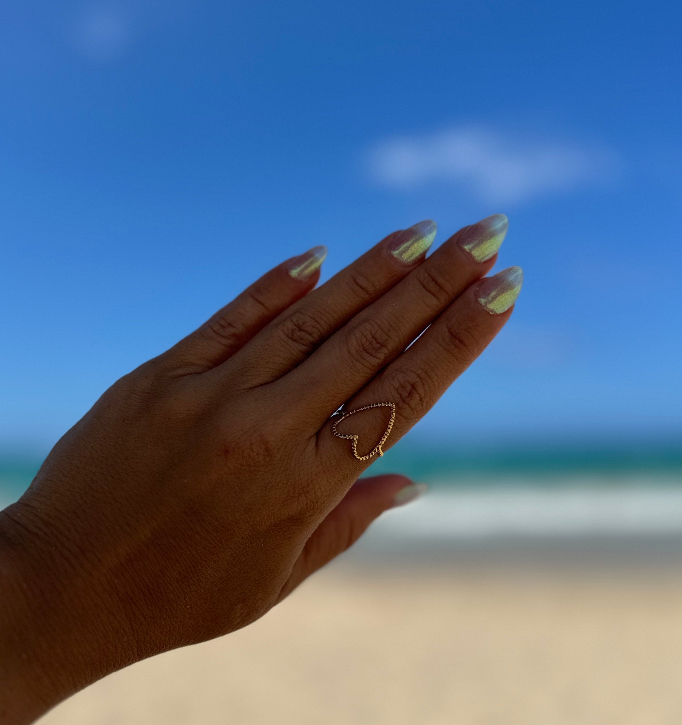 Anillo de Corazón Abierto