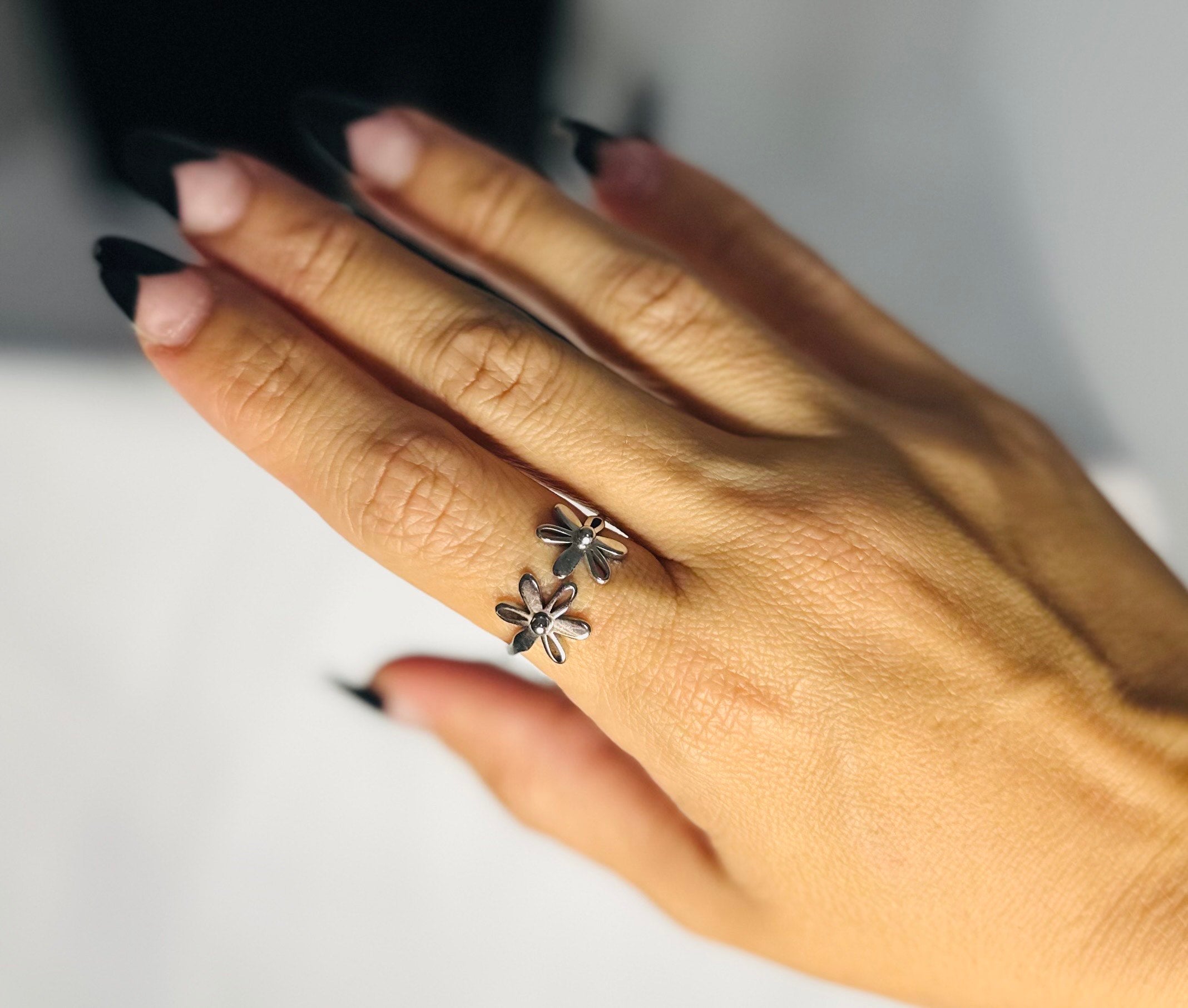 Anillo de Dos Flores