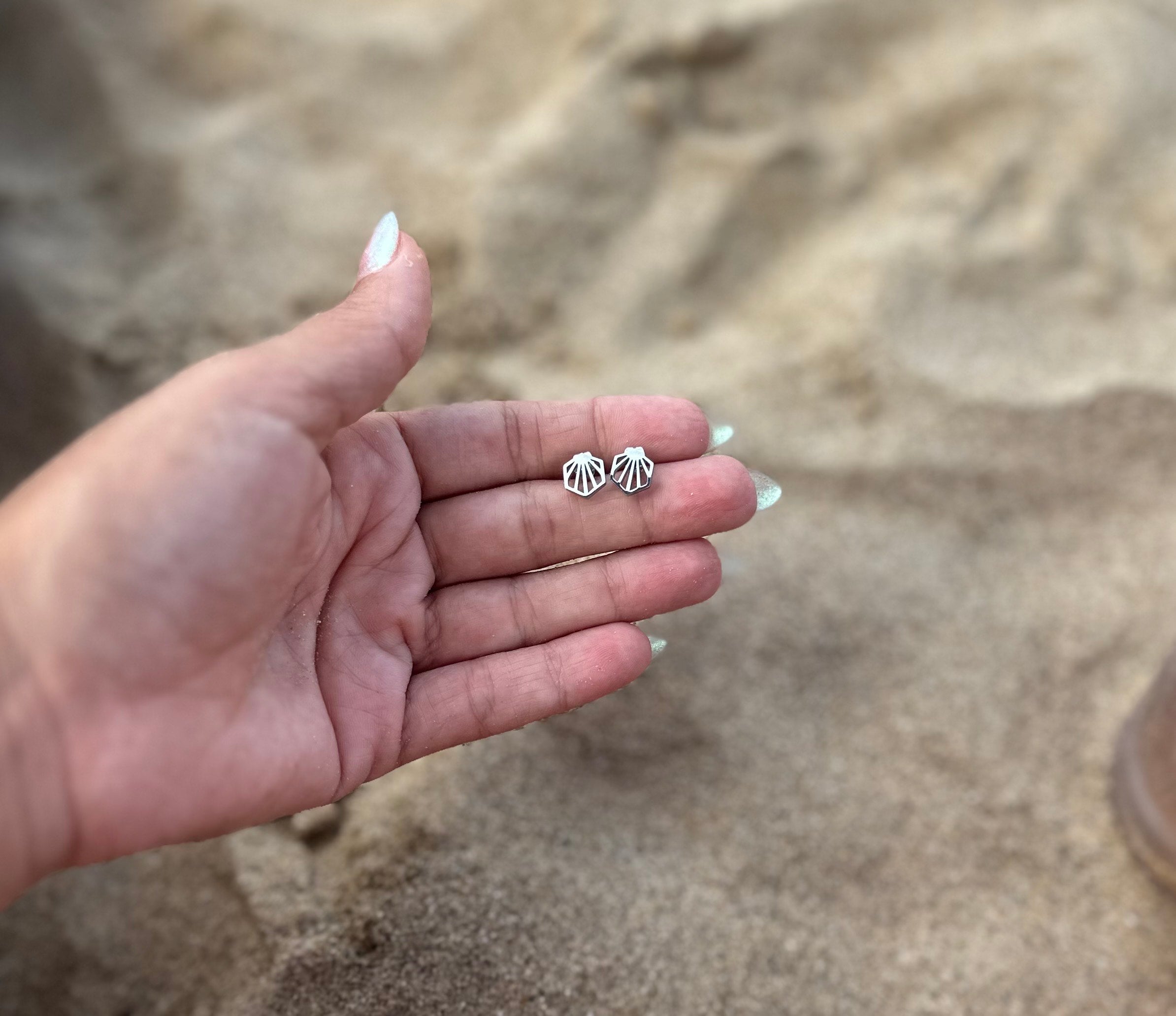 Aretes de Concha Marina