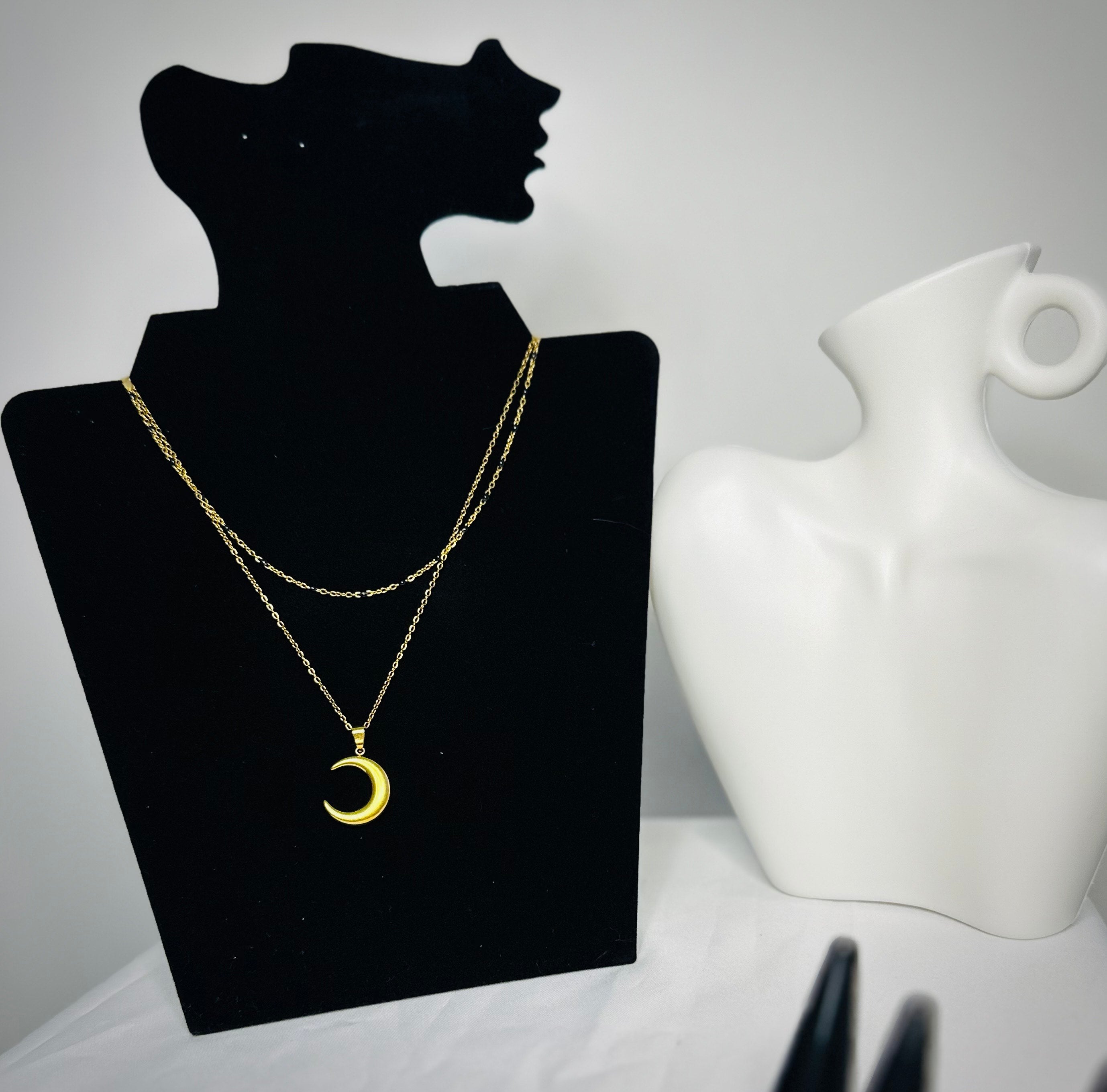 Cadena Doble con Luna