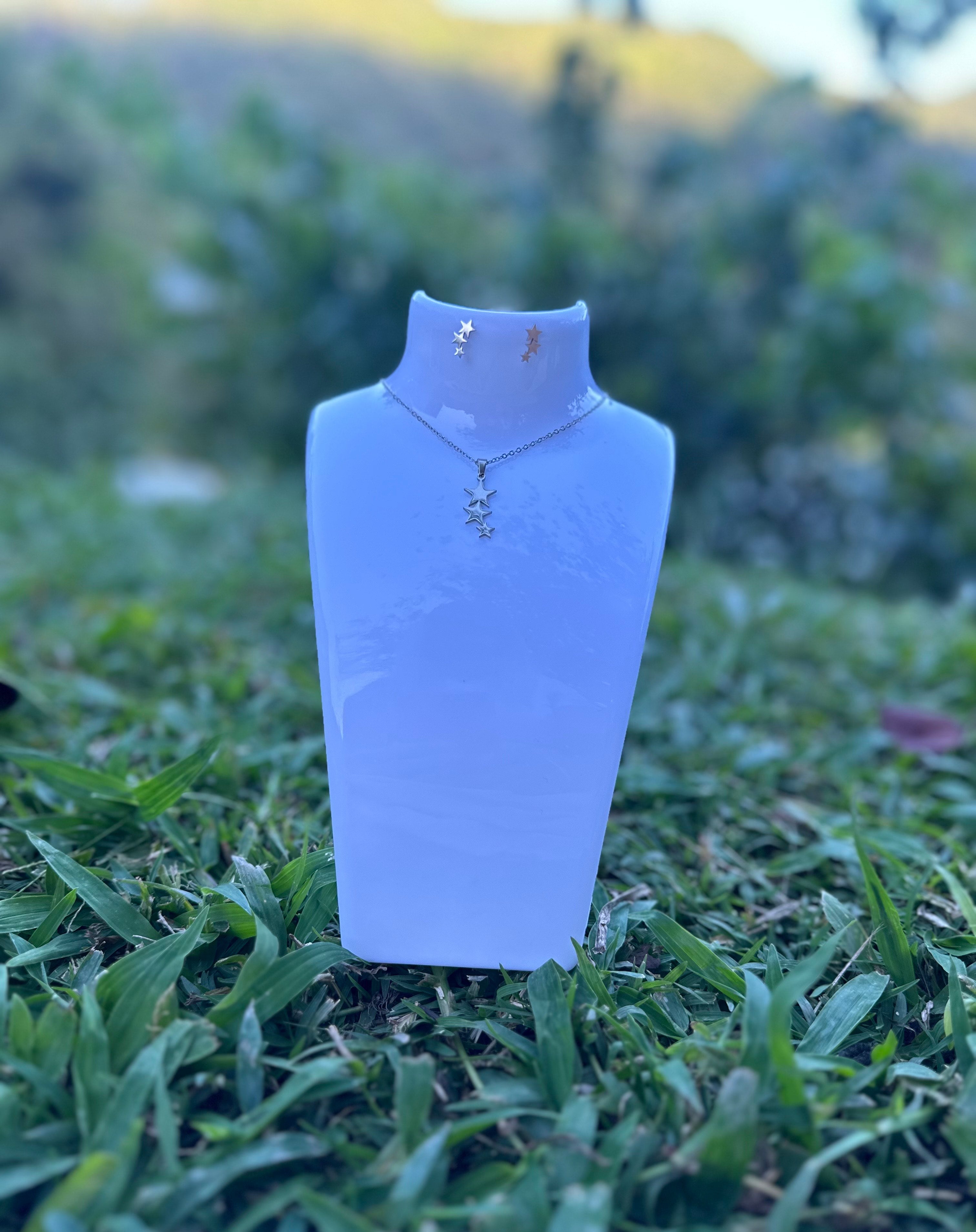 Cadena Estrellas Minimal